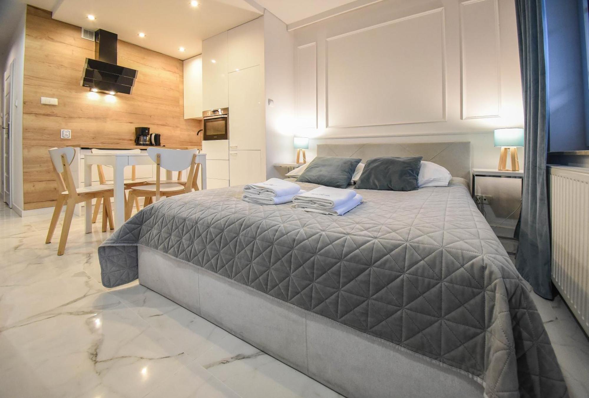 Świnoujście Apartamenty Na Wyspie - Villa Park - Parking מראה חיצוני תמונה
