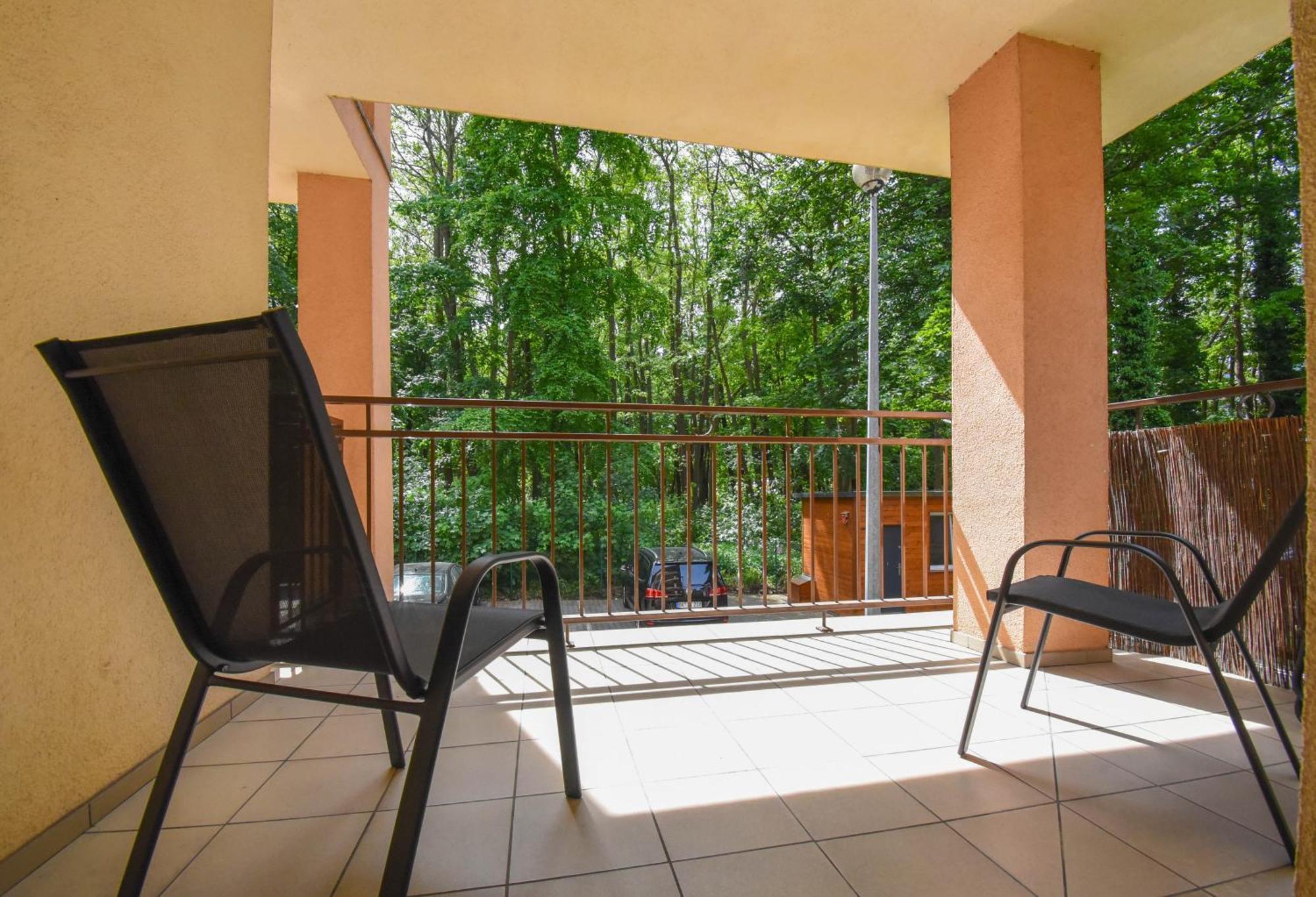 Świnoujście Apartamenty Na Wyspie - Villa Park - Parking מראה חיצוני תמונה