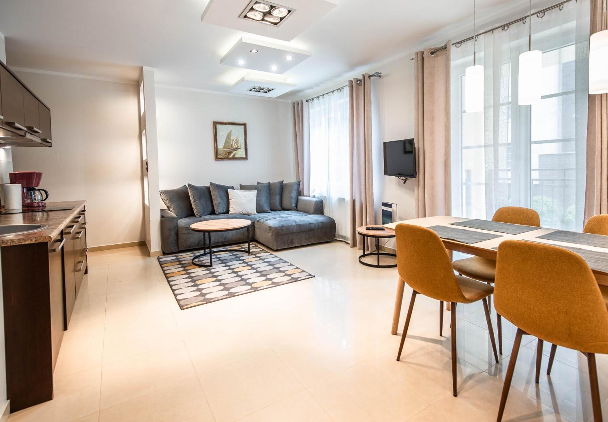 Świnoujście Apartamenty Na Wyspie - Villa Park - Parking מראה חיצוני תמונה