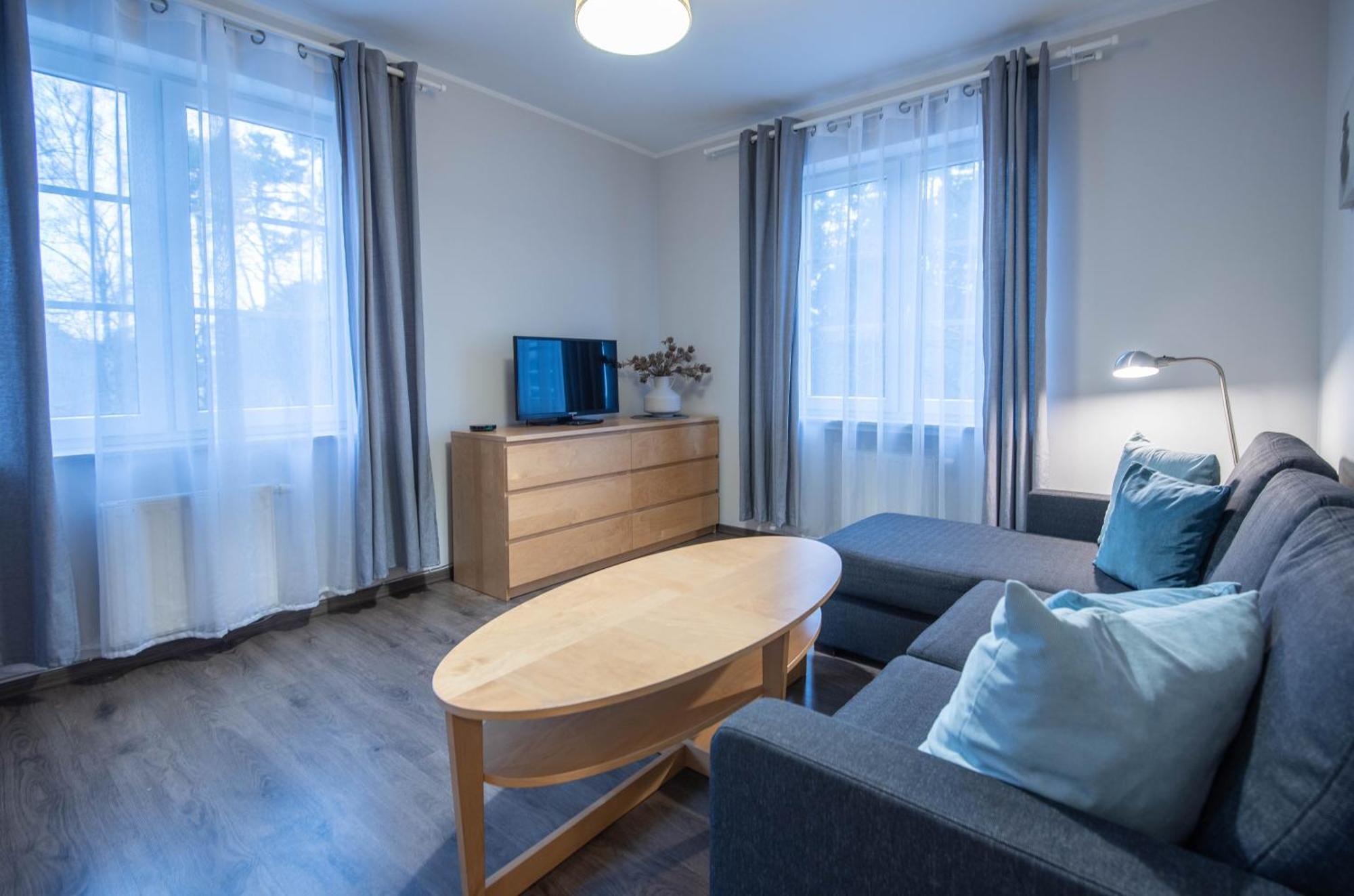 Świnoujście Apartamenty Na Wyspie - Villa Park - Parking מראה חיצוני תמונה