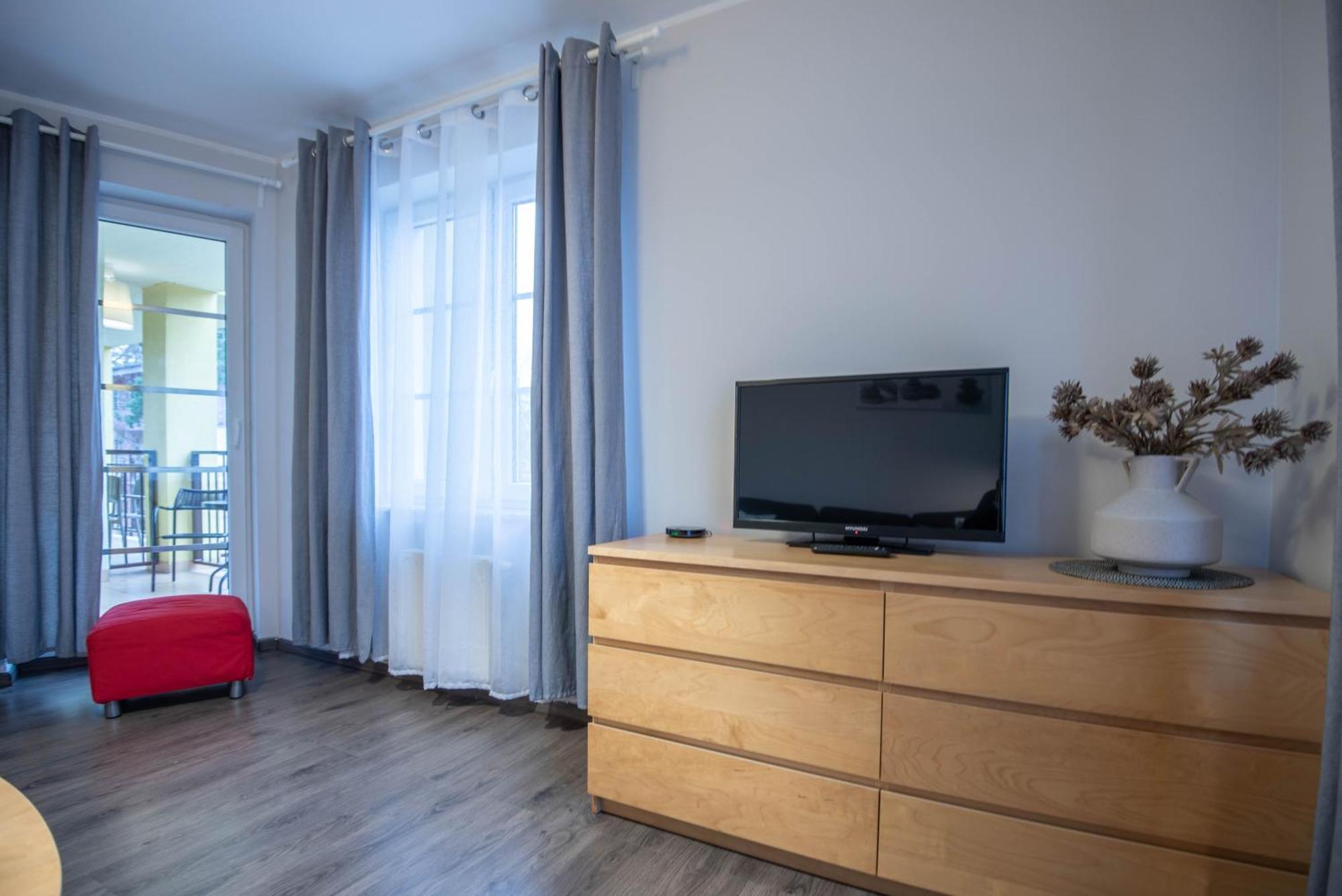 Świnoujście Apartamenty Na Wyspie - Villa Park - Parking מראה חיצוני תמונה