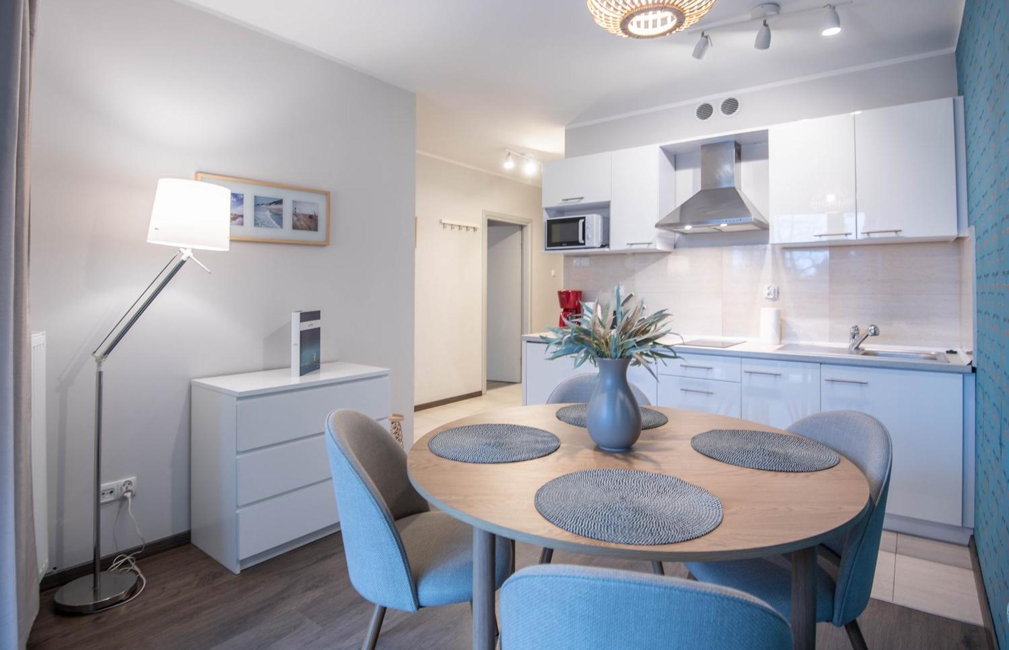 Świnoujście Apartamenty Na Wyspie - Villa Park - Parking מראה חיצוני תמונה