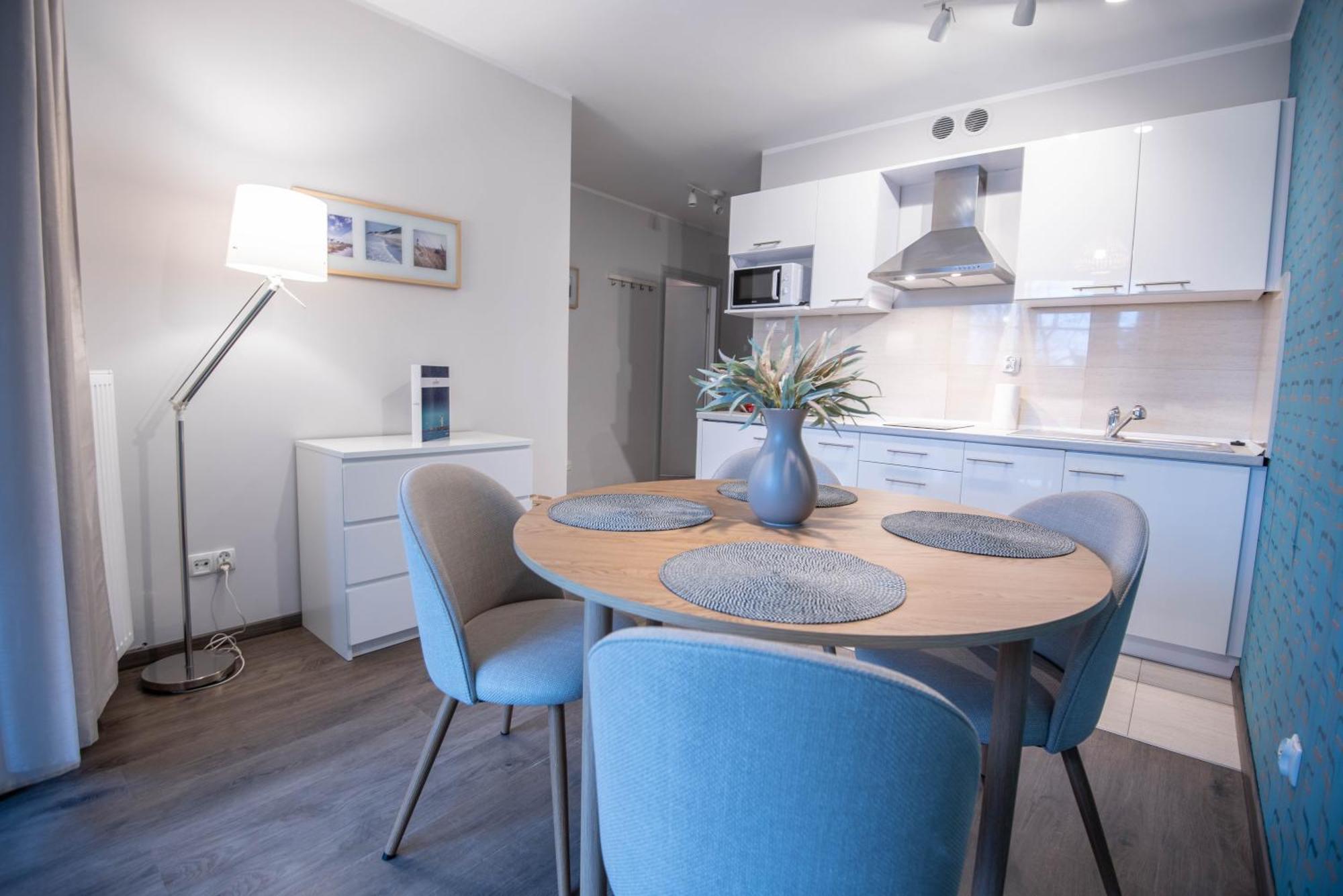 Świnoujście Apartamenty Na Wyspie - Villa Park - Parking מראה חיצוני תמונה