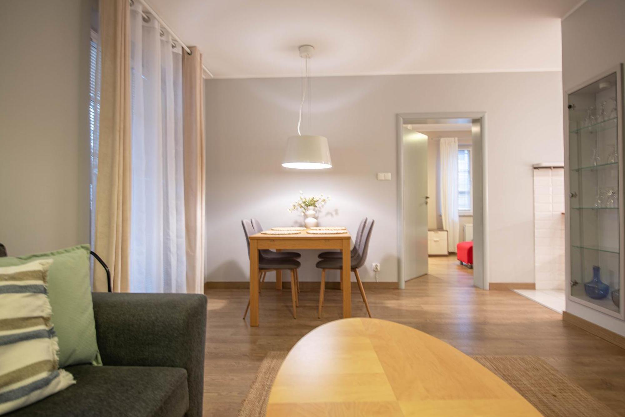 Świnoujście Apartamenty Na Wyspie - Villa Park - Parking מראה חיצוני תמונה