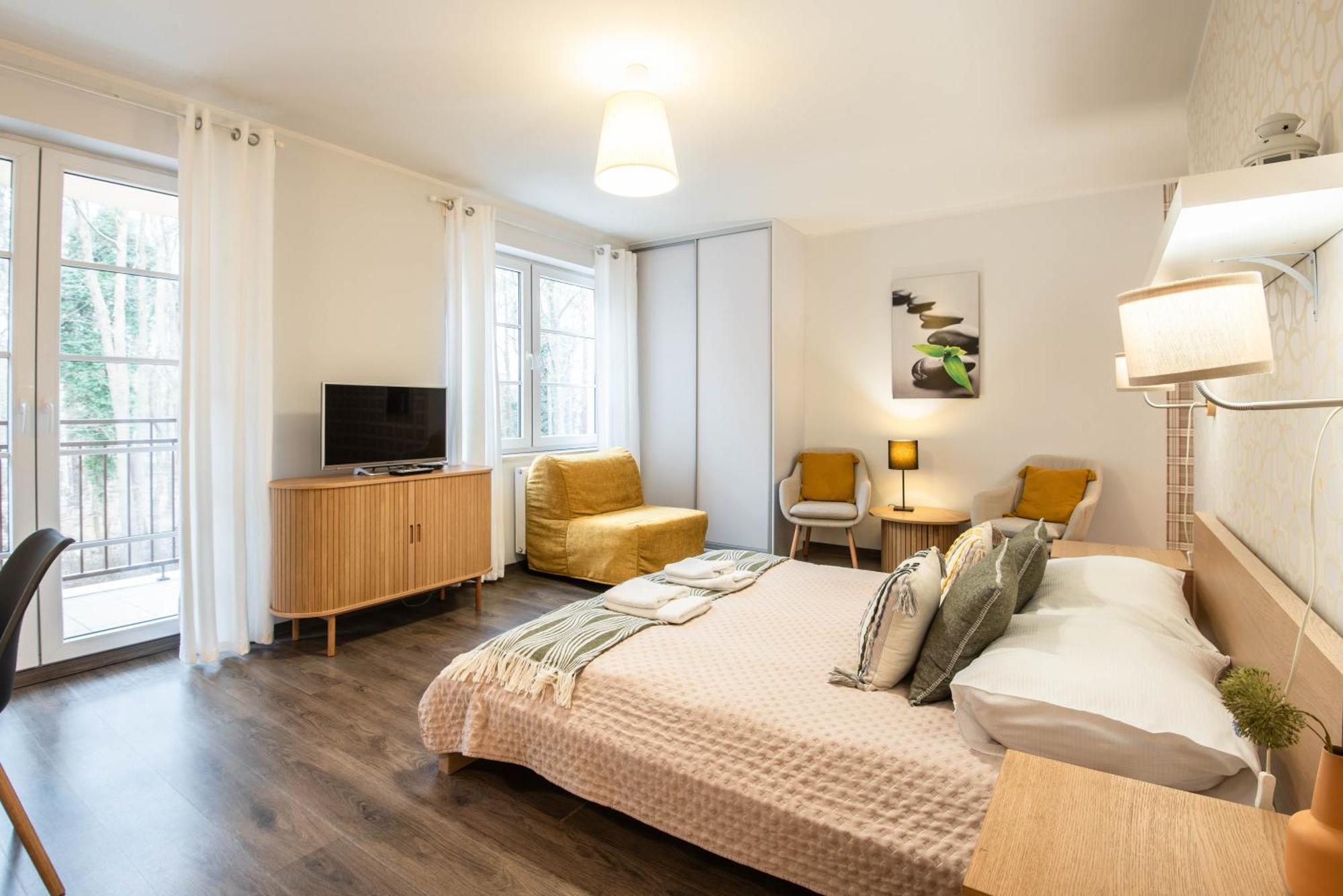 Świnoujście Apartamenty Na Wyspie - Villa Park - Parking מראה חיצוני תמונה