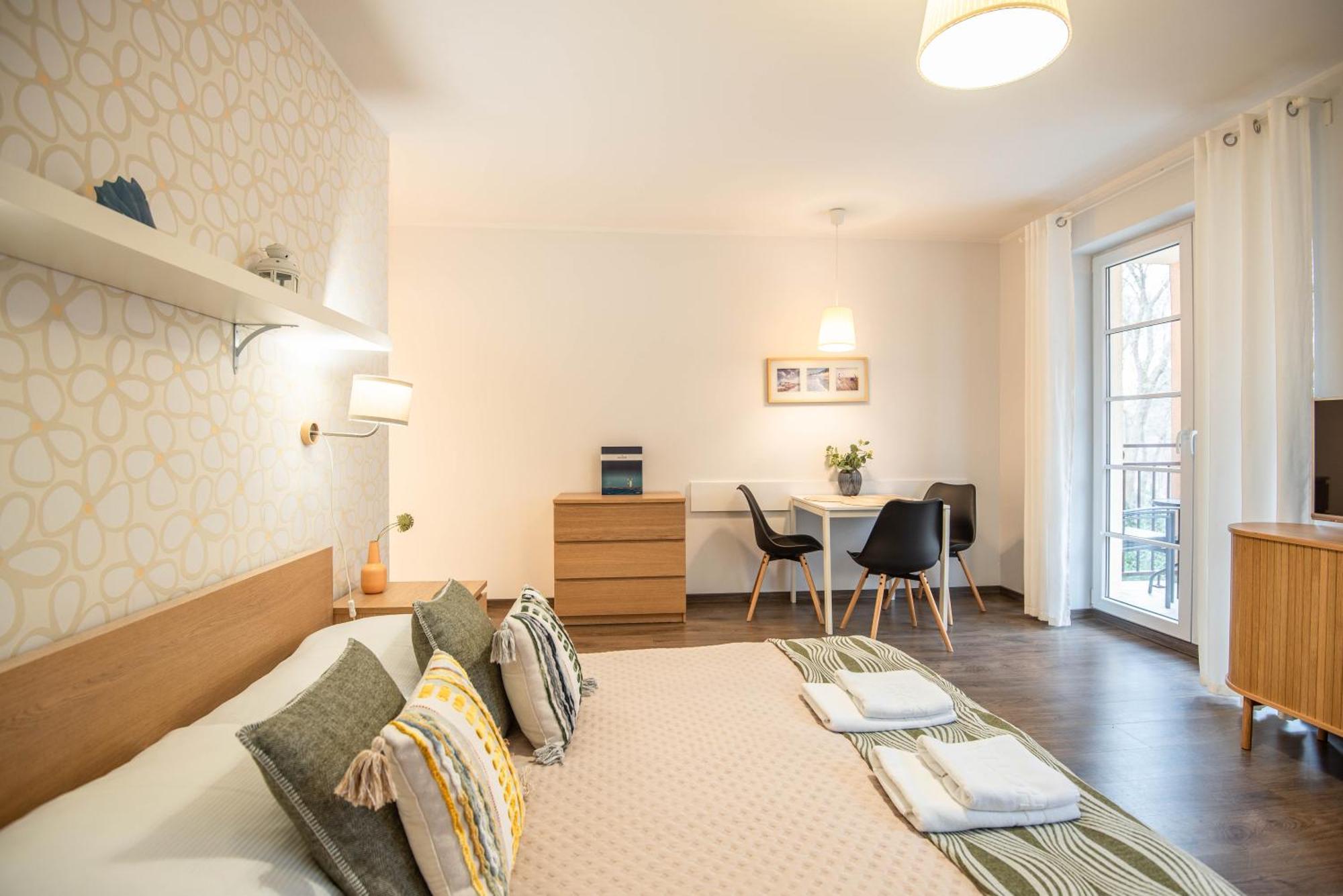 Świnoujście Apartamenty Na Wyspie - Villa Park - Parking מראה חיצוני תמונה