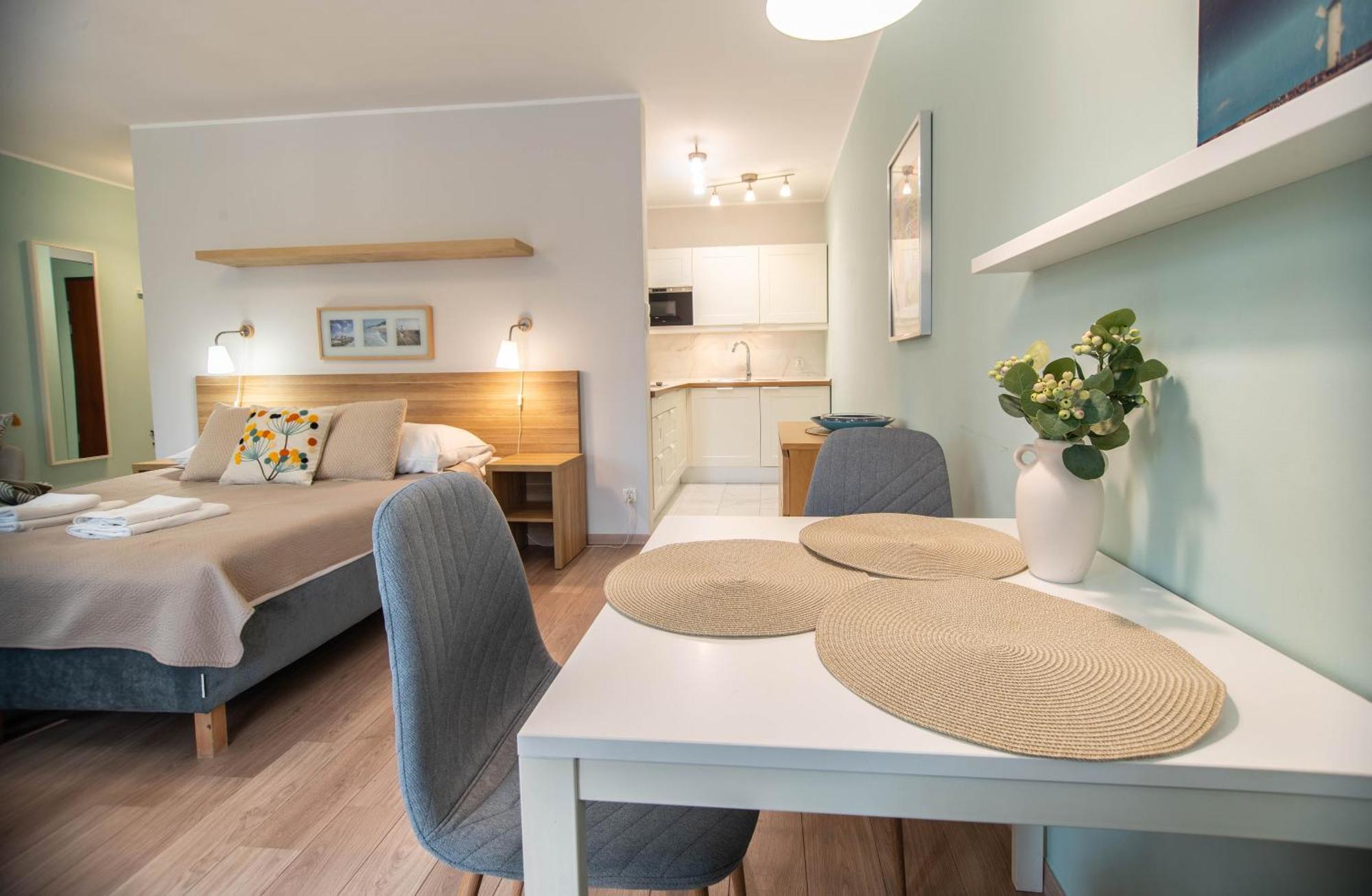 Świnoujście Apartamenty Na Wyspie - Villa Park - Parking מראה חיצוני תמונה